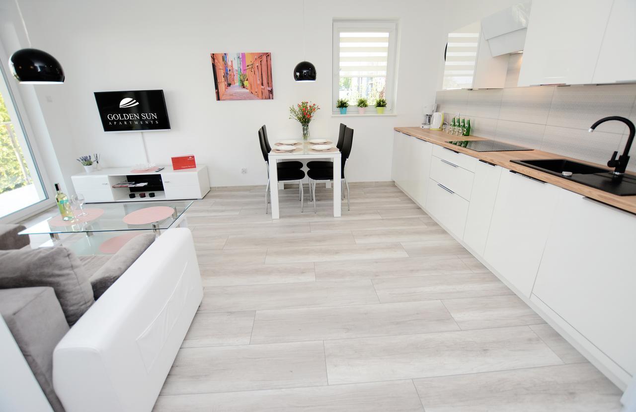 Apartament Magnolia Колобжег Екстер'єр фото